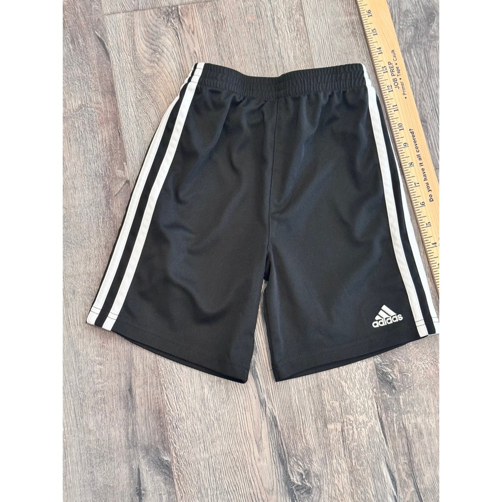 Adidas kids shorts, size 5 soccer shorts, athletic shorts, boys athletic wear